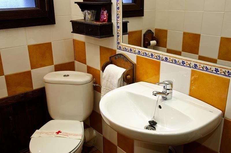 Hostal Vidaller Bielsa Rum bild